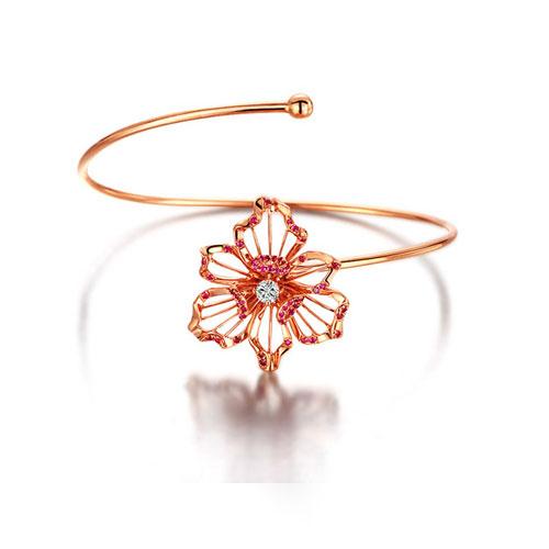 18K金钻石红宝石手镯 设计师款鸢尾花系列 