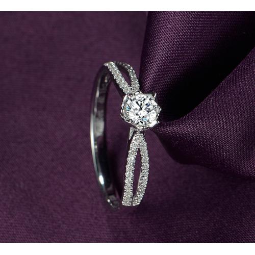 18k金钻石戒指结婚求婚情侣对戒铂金婚戒