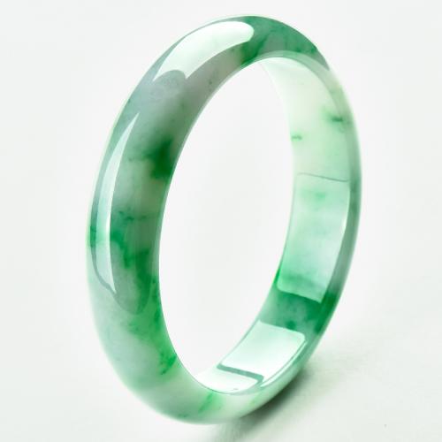 缅甸冰糯种飘阳绿翡翠手镯女满绿镯子玉手镯