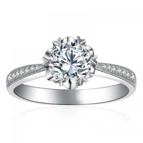 18K钻石戒指女1克拉裸钻定制白金订婚求婚结婚铂金钻戒