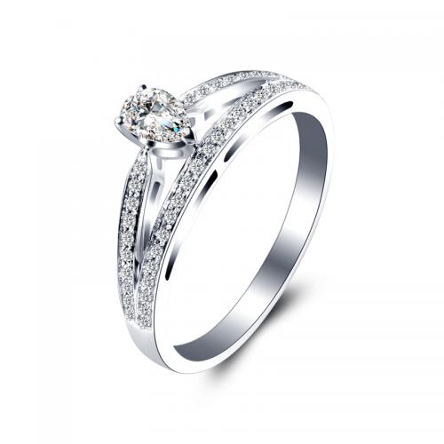 18K金水滴皇冠钻石戒指白金钻戒女结婚求婚婚戒异形钻石