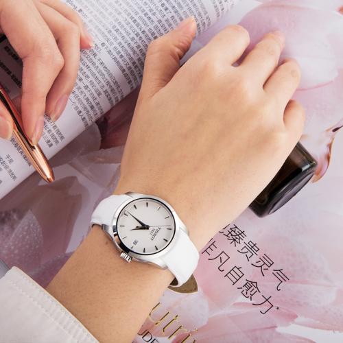天梭(TISSOT)瑞士手表 库图系列皮带石英女士手表T035.210.16.011.00