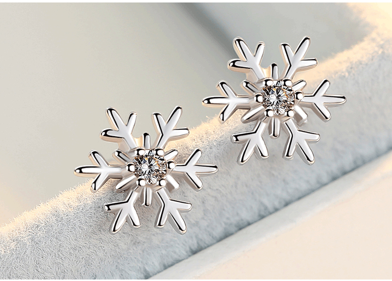 简约气质银耳钉