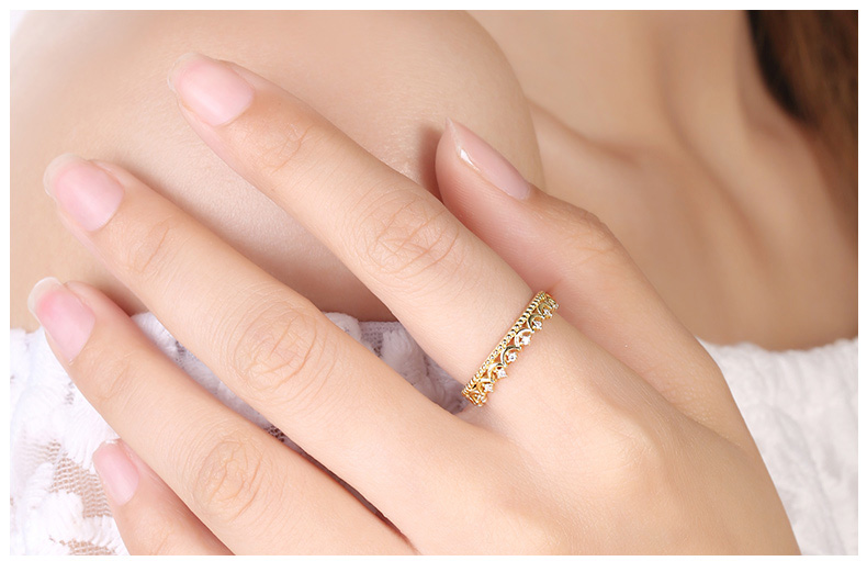 皇冠女戒手模展示