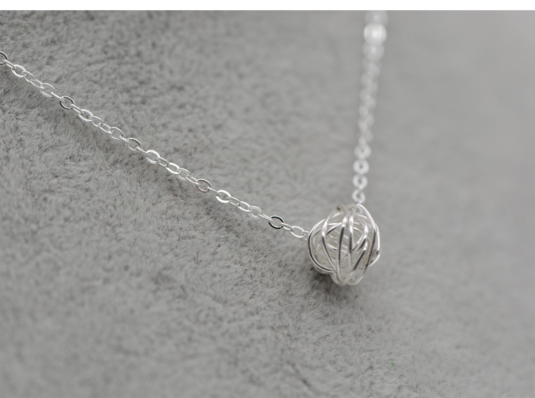 925纯银百搭锁骨链实拍图