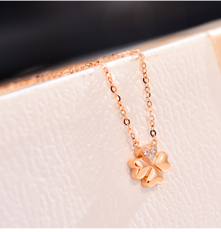 18K玫瑰金钻石四叶草锁骨链