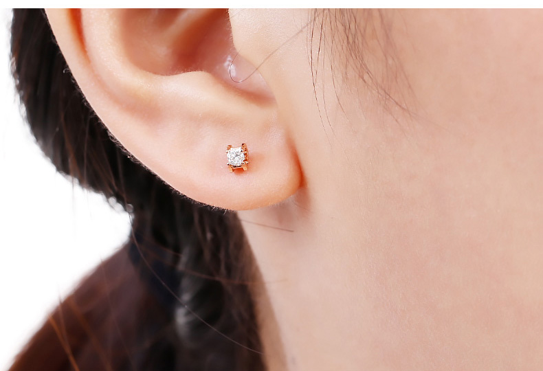 18k玫瑰金钻石耳钉展示图