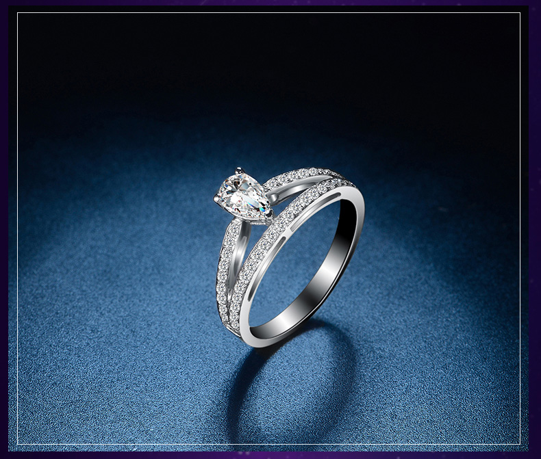 18K金水滴皇冠钻石戒指