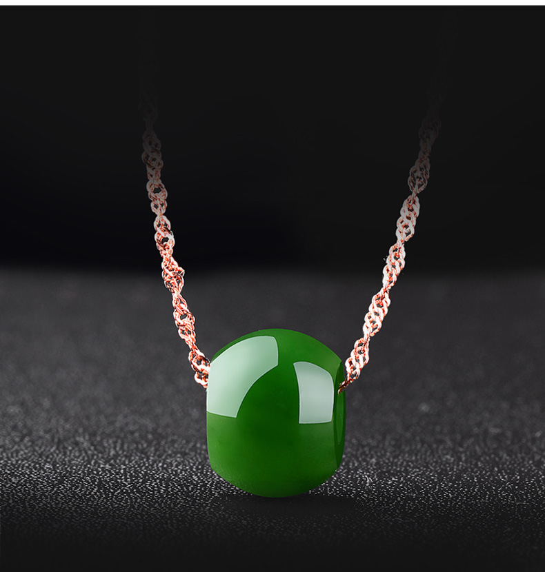 新疆天然玉石A货碧玉路路通转运珠女士项链