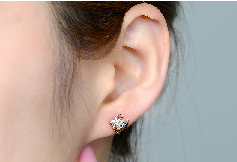 18K金玫瑰金耳环耳坠