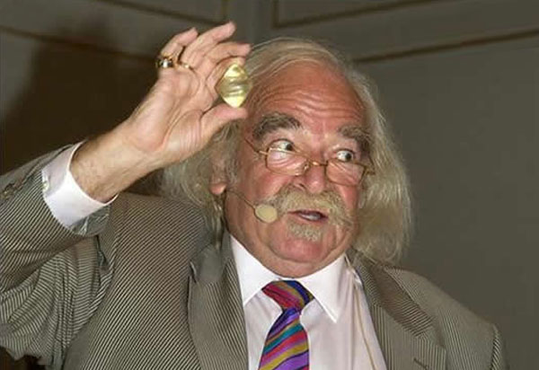 泰国国王拉玛九世普密蓬阿杜德