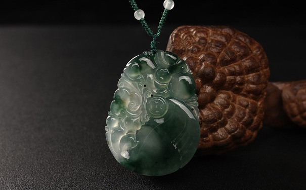翡翠吊坠 翡翠吊坠