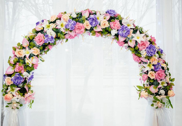 鲜花拱门