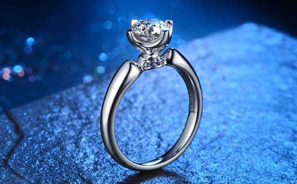 钻戒的价位