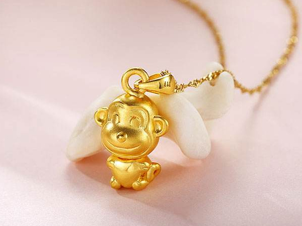 小猴生肖金吊坠