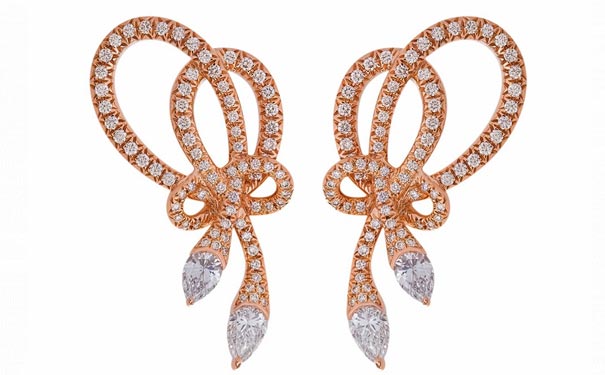  Infinite Knot 玫瑰金耳钉