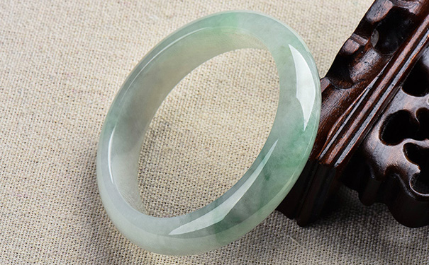 翡翠手镯 翡翠手镯