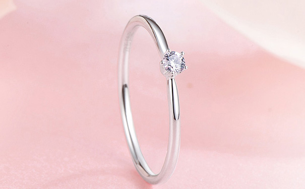 德西尔求婚钻戒