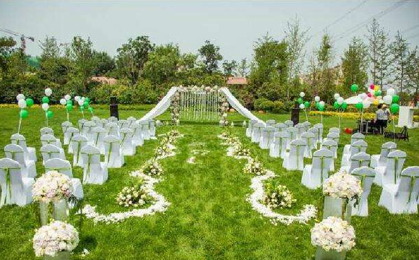 户外婚礼场地