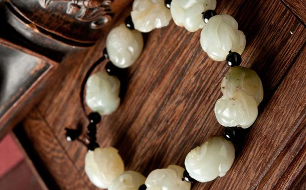 和田玉籽料手链