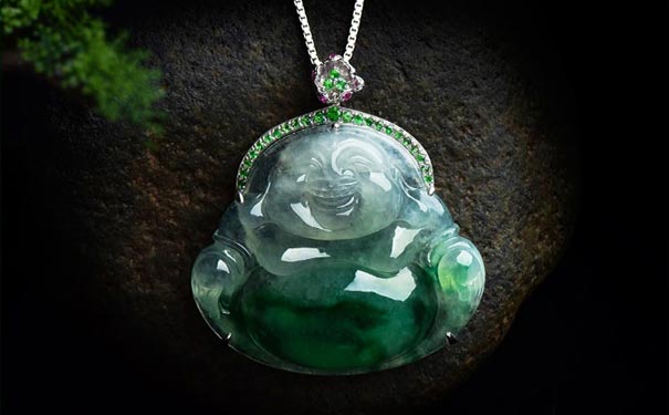 翡翠玉佛
