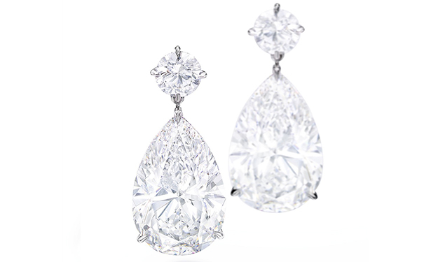 『Lot 1656』钻石耳坠