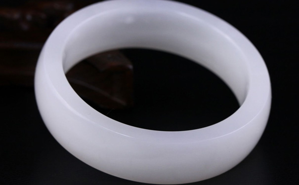 和田玉手镯价格