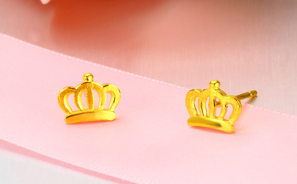 德西尔皇冠耳钉