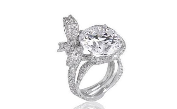 安以轩结婚戒指