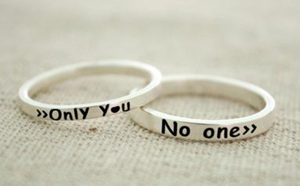 结婚戒指刻英文字符