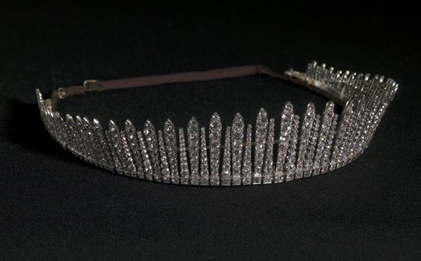 Kokosnhik 式样王冠图一