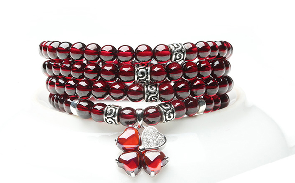 石榴石手链的价格