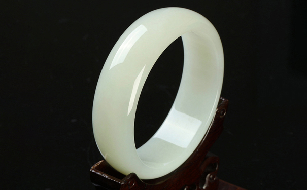 新疆和田玉的保养