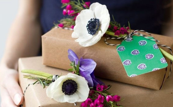 结婚纪念日礼物