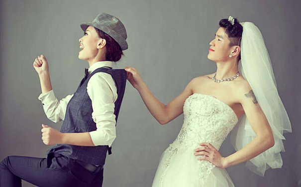 反串婚纱照