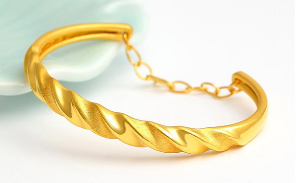 黄金手镯