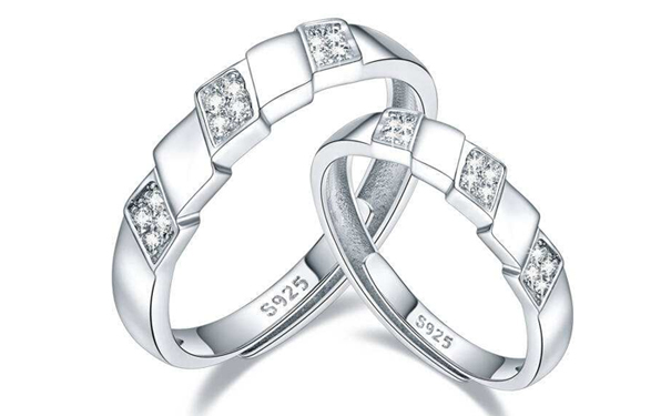 银婚有什么特别的含义