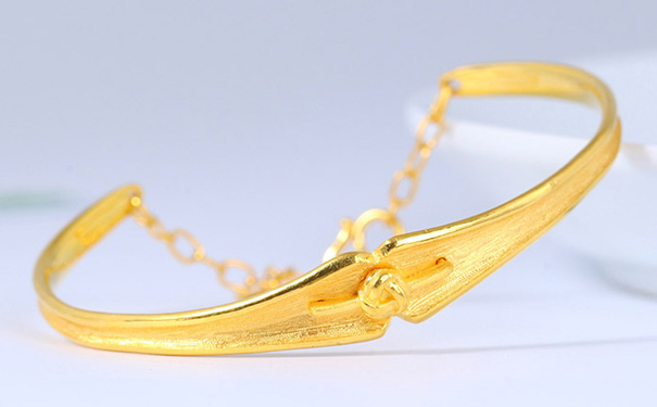 黄金手镯