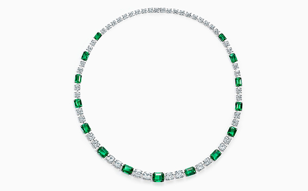 祖母绿铂金项链