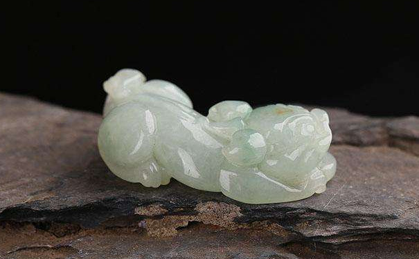 玉石摆件