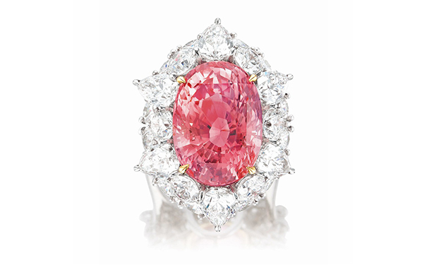 粉色蓝宝石