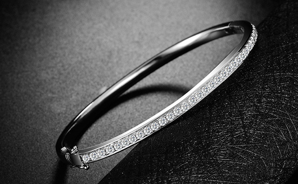 钻石手镯