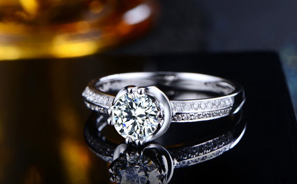 结婚钻戒 结婚钻戒