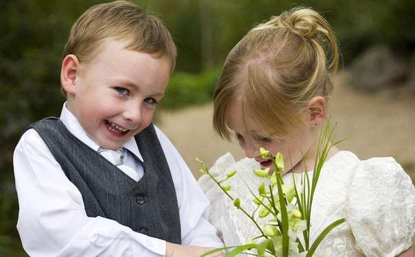 男女花童