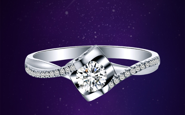 一个戒指大概多少克