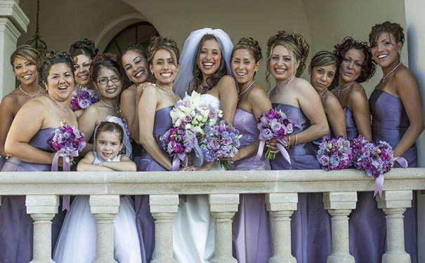紫色伴娘服