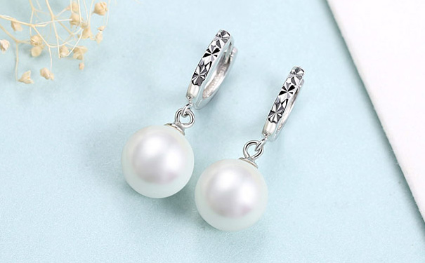 珍珠耳环一般多少钱