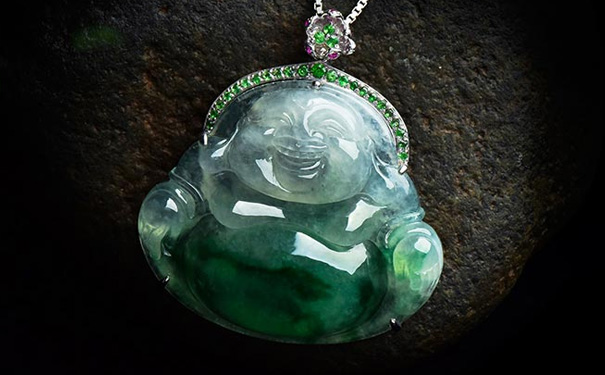 翡翠玉佛