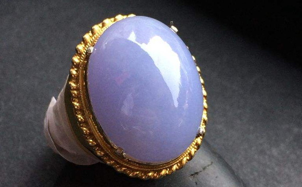 紫罗兰翡翠戒面