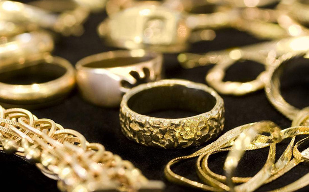 黄金首饰
